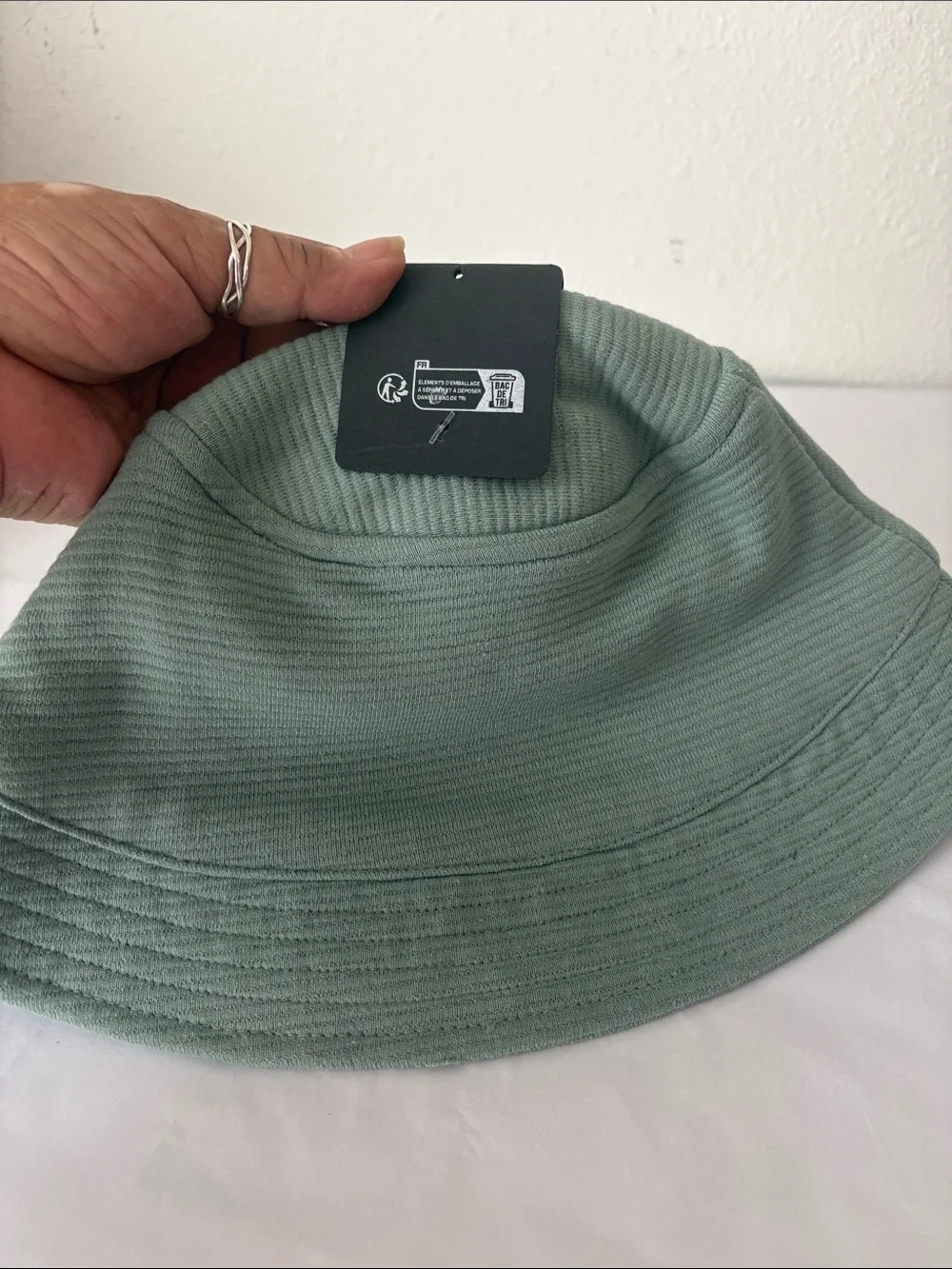 Fidô Sage Green Bucket Hat